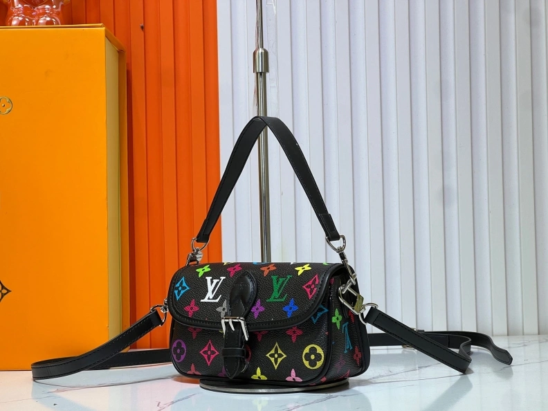 Versatile LX Top Handle Bags 10647