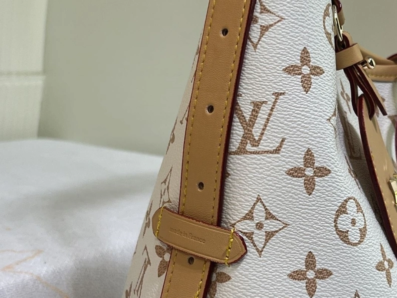 LX Top Handle Bags Refined 10654