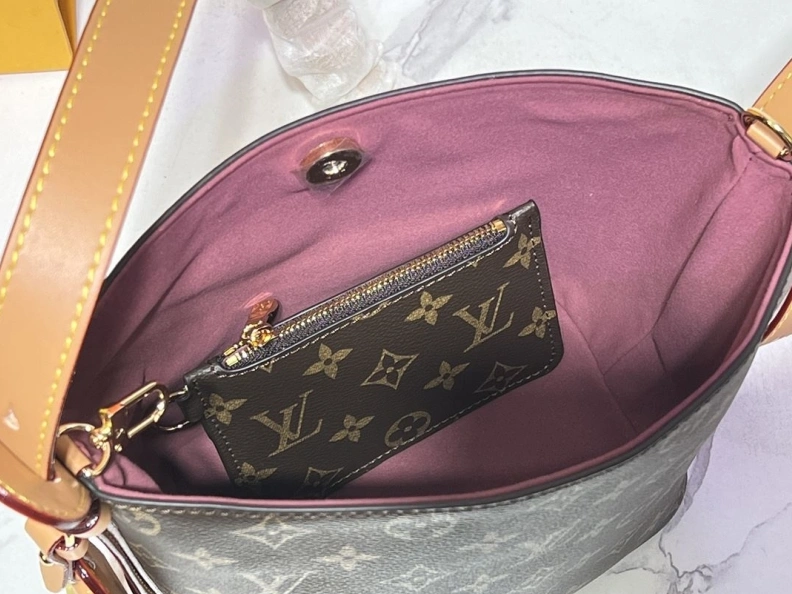 LX Bucket Bags Compact 11829