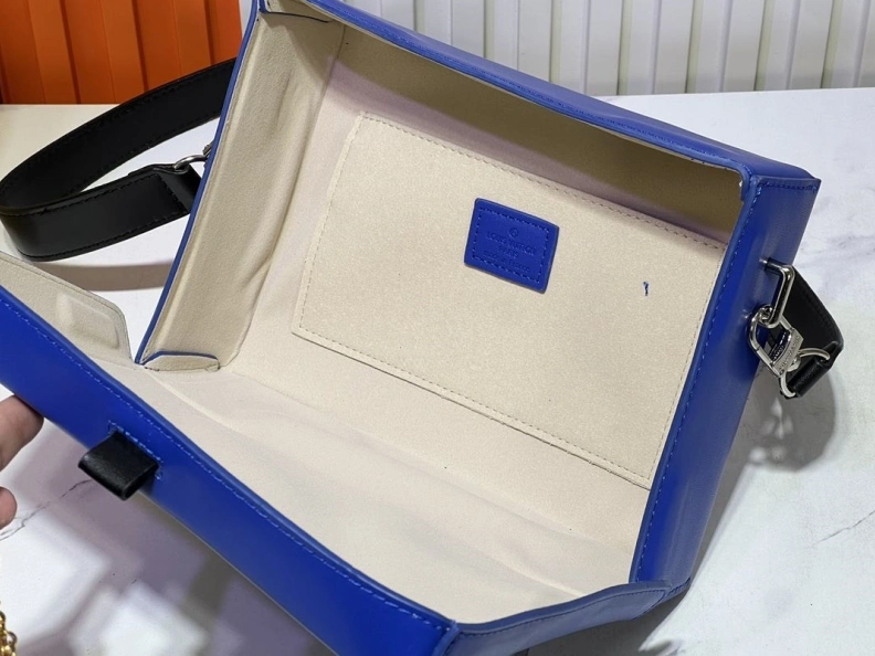 Minimalist LX Box Bags 11914