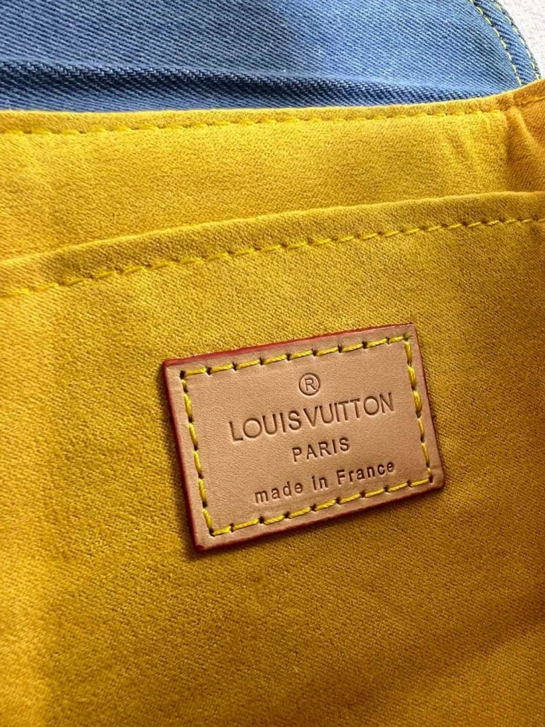 Compact LX Top Handle Bags 10657