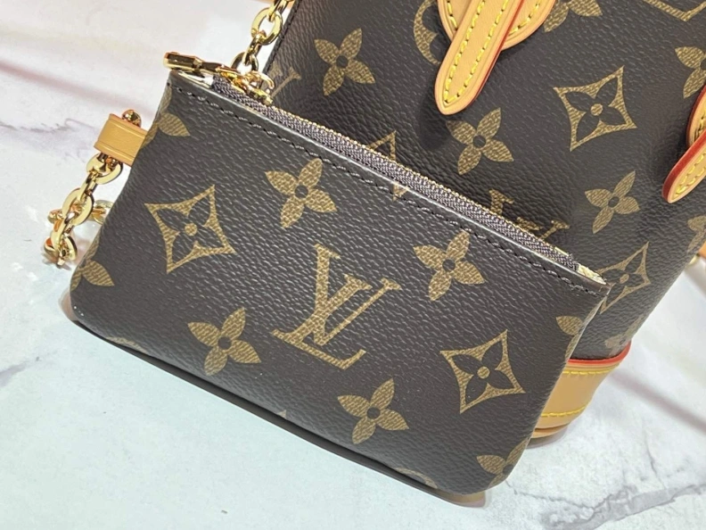 LX Bucket Bags Sophisticated 11822