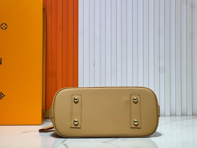 Sleek LX Top Handle Bags 10650