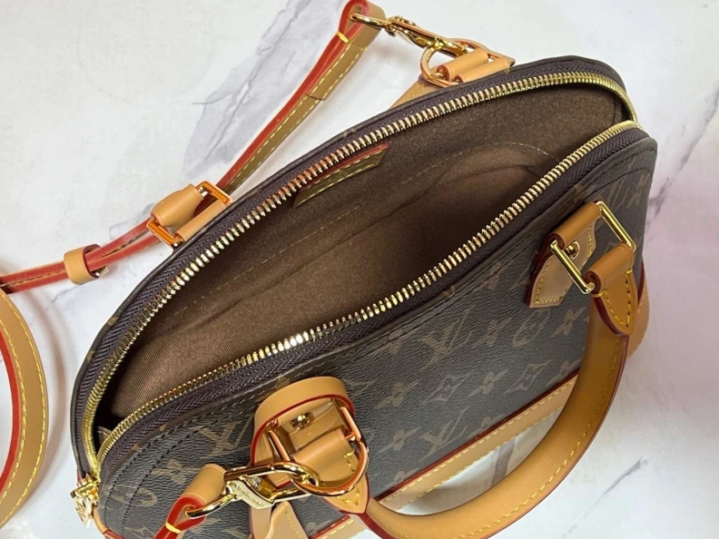 Sleek LX Top Handle Bags 10650