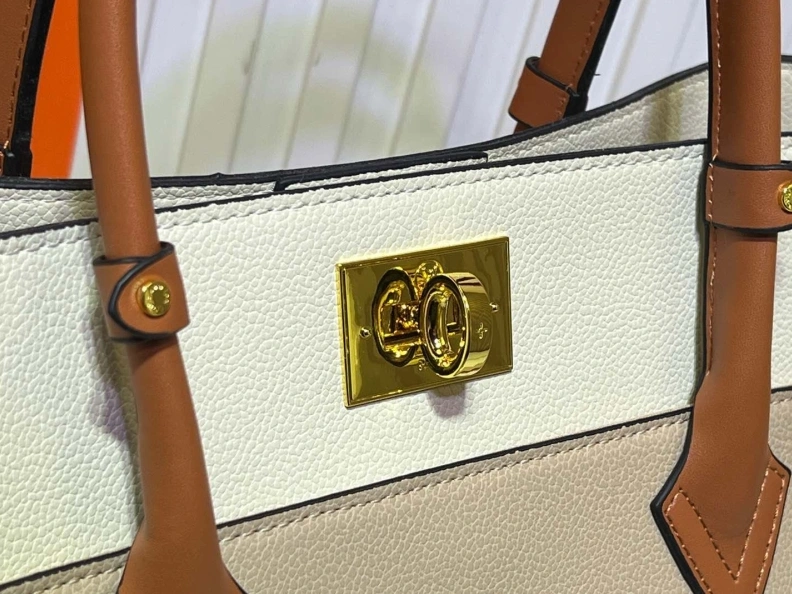 Comfortable LX Shopping Bags 10944