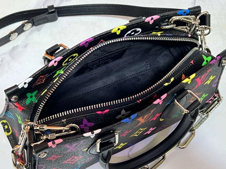 DailyWear LX Top Handle Bags 10636