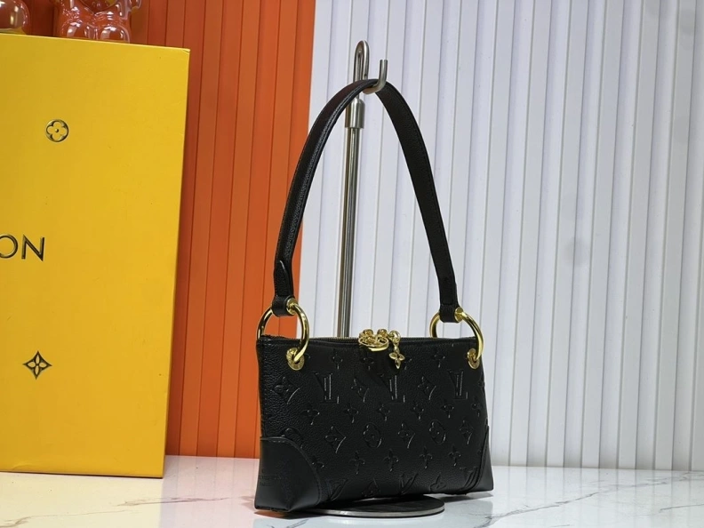 LX Top Handle Bags Cozy 10634