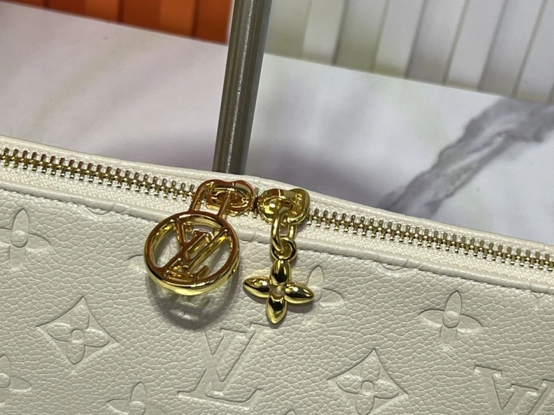 Elegant LX Top Handle Bags 10617