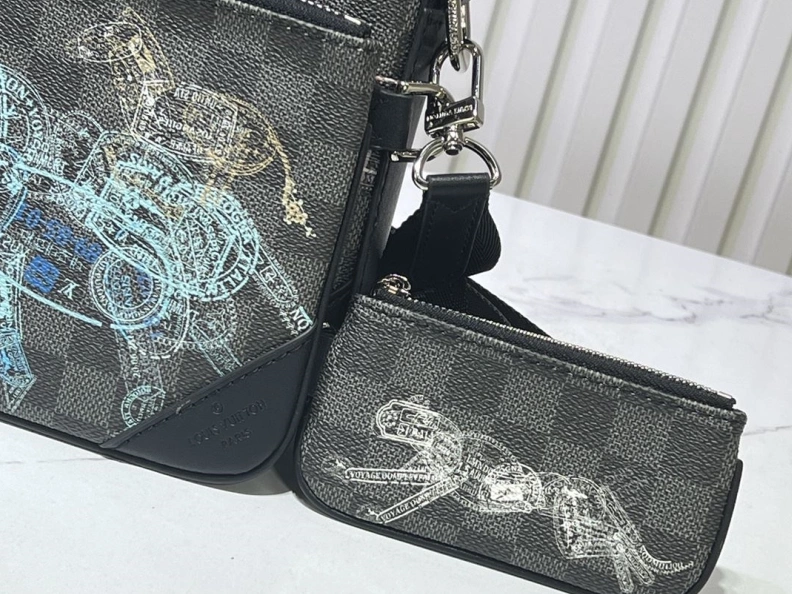 LX Satchel Bags Vibrant 11250