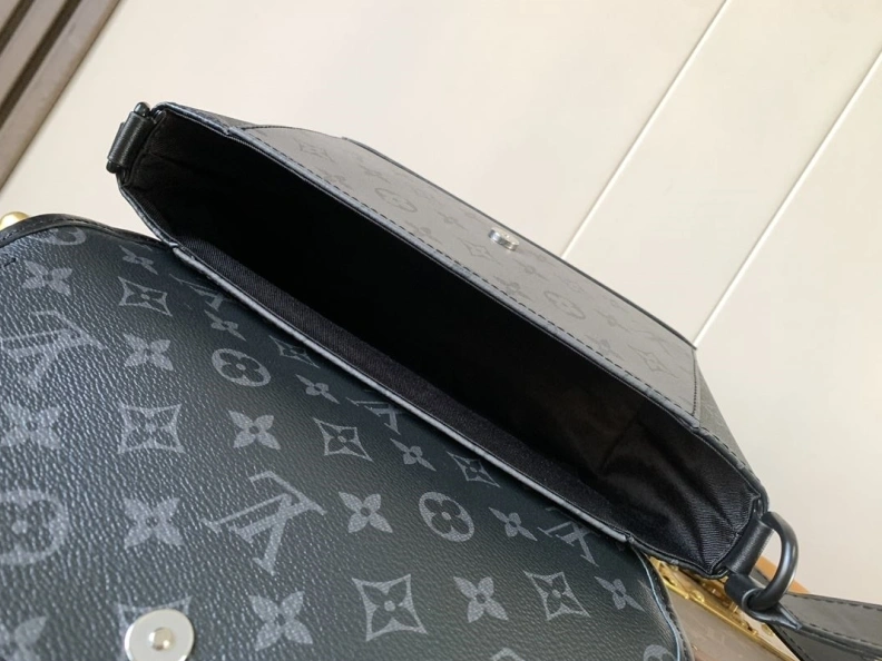 LX Satchel Bags Flexible 11208