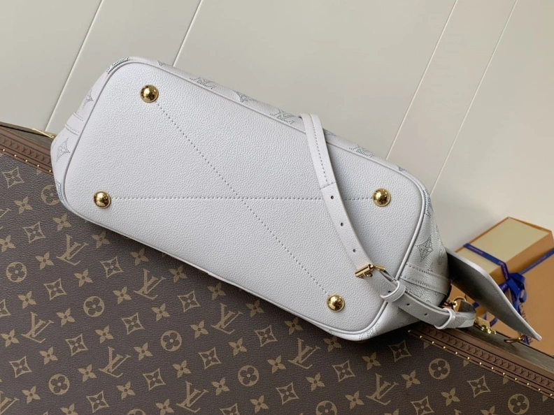 LX Bucket Bags Timeless 11823