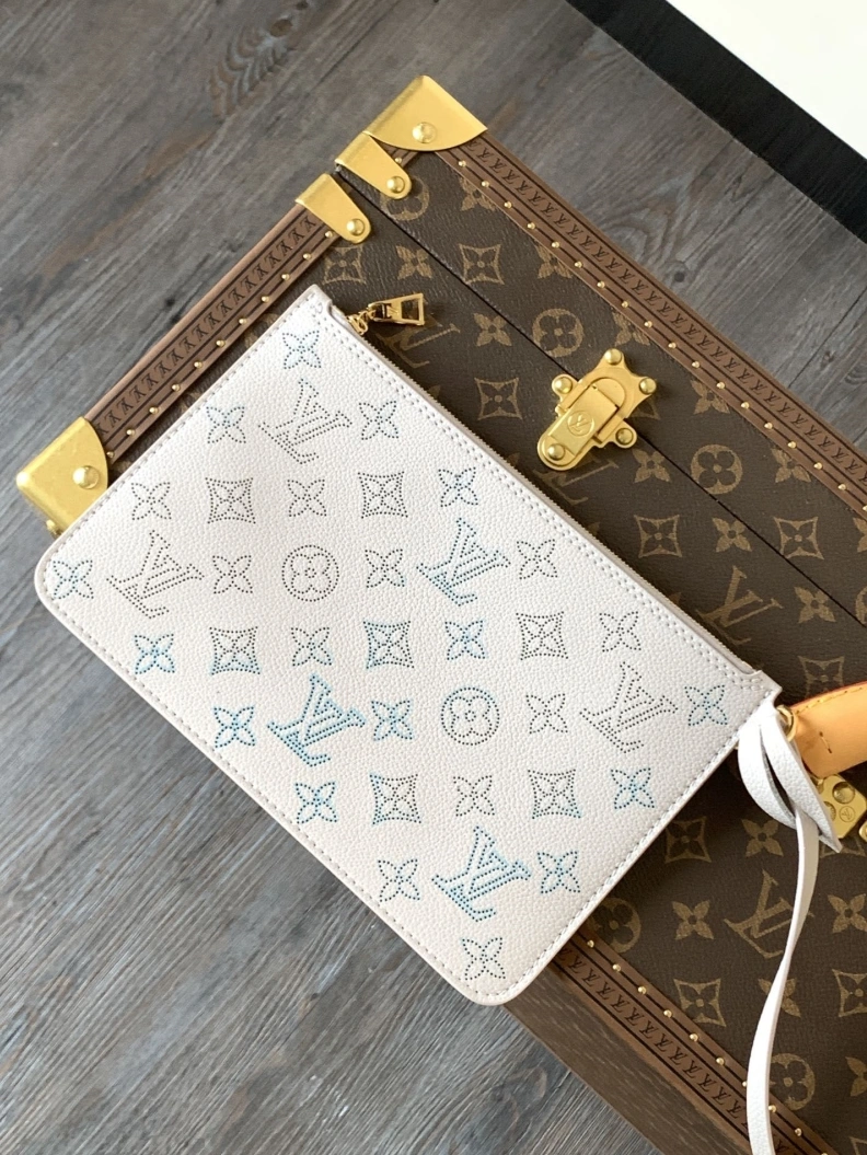 LX Bucket Bags Timeless 11823