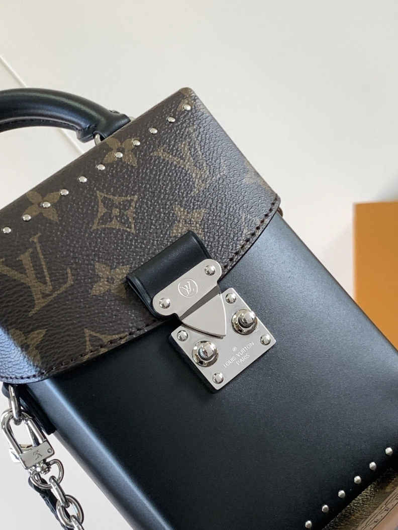 Timeless LX Top Handle Bags 10601