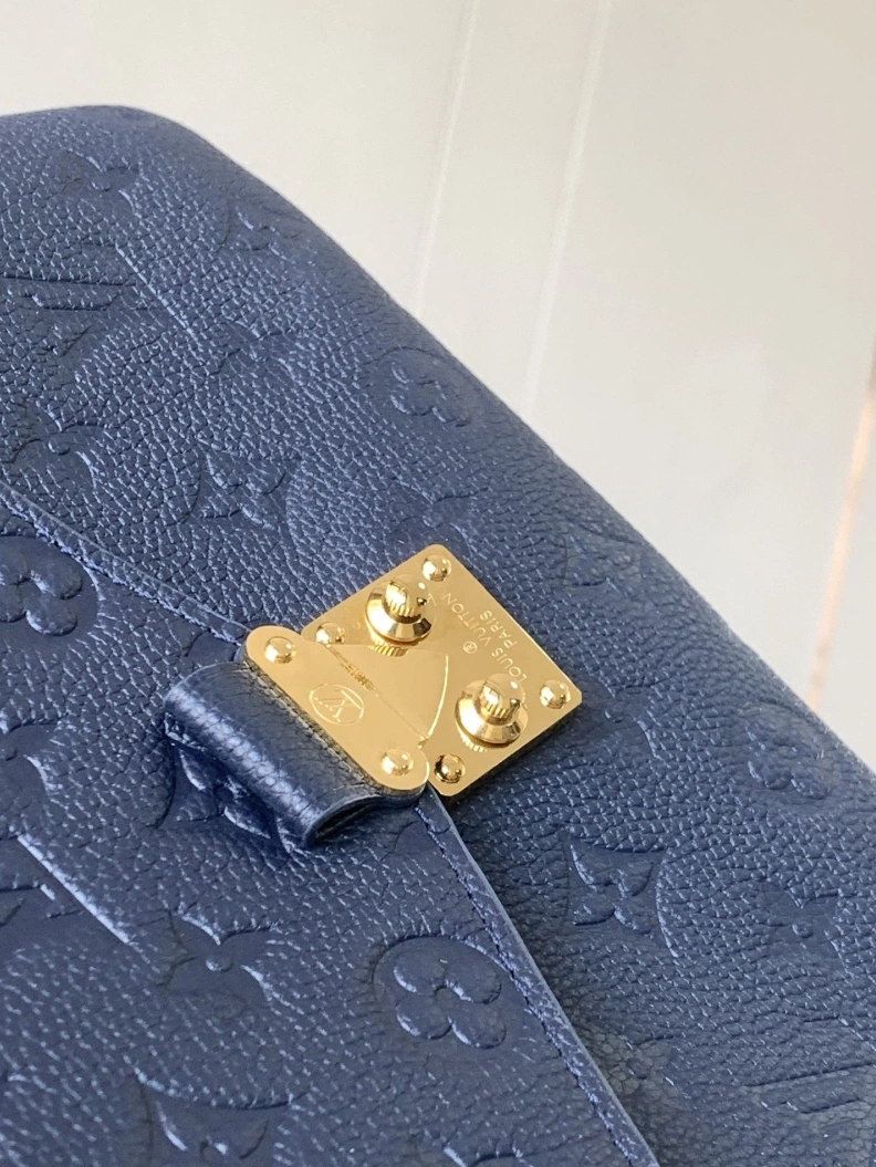 AllSeason LX Satchel Bags 11210