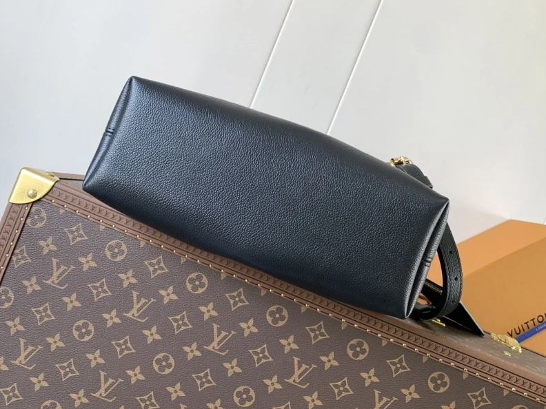 LX Top Handle Bags Refined 10603