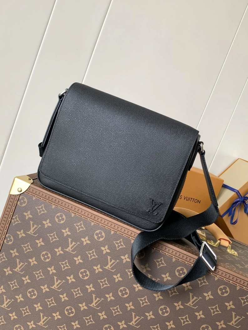 Fashionable LX Satchel Bags 11233