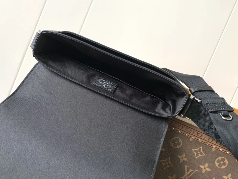 Fashionable LX Satchel Bags 11233