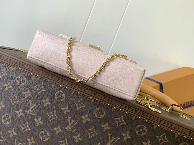 LX Top Handle Bags WellDesigned 10618