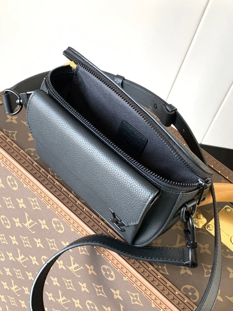 ModernLook LX Waist & Chest Packs 10417