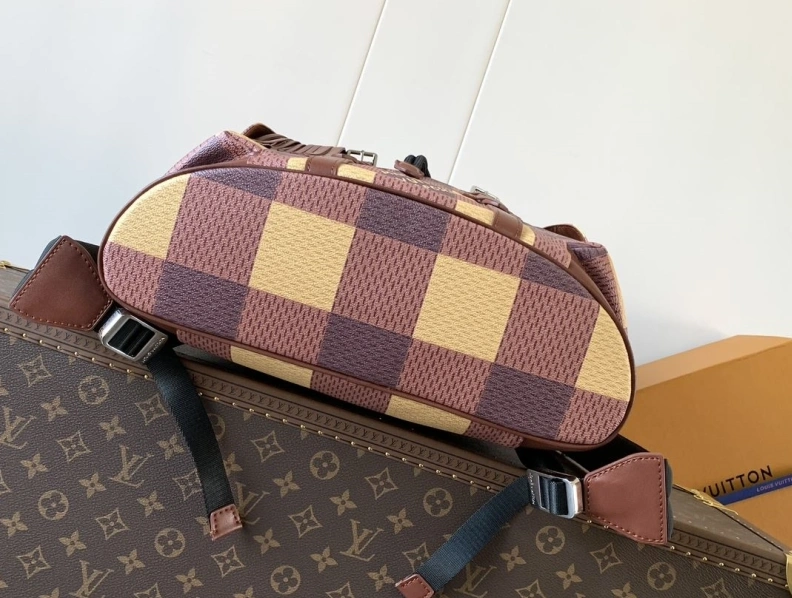 Trendsetting LX Backpacks 11932