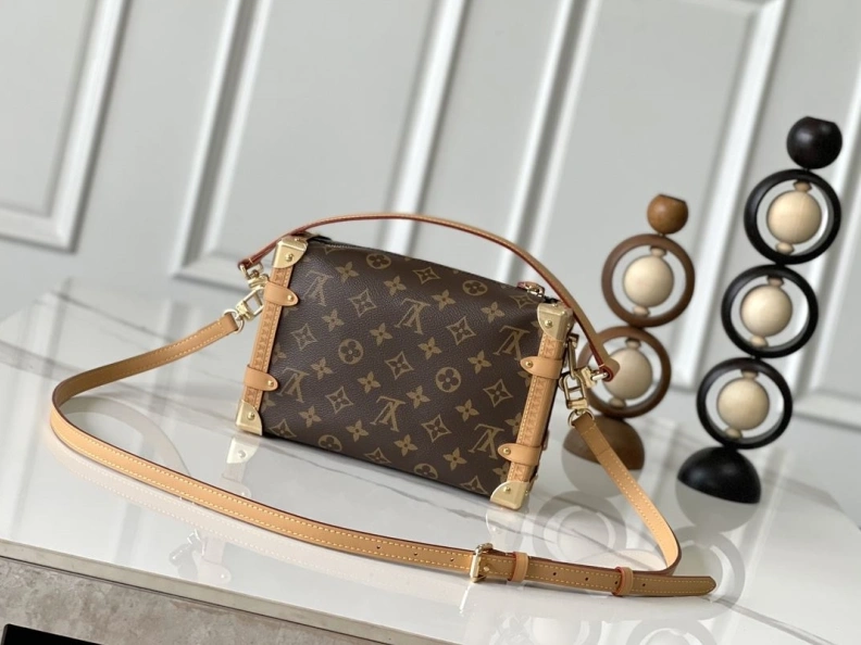Refined LX Box Bags 11883