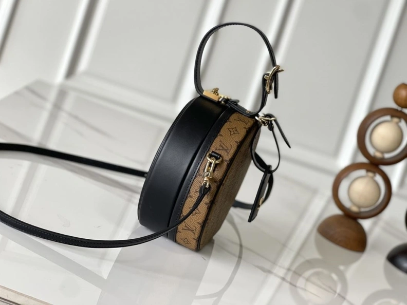 GoAnywhere LX Round Bags 11475
