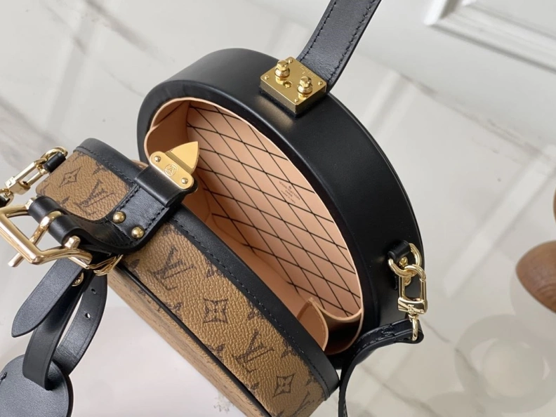 GoAnywhere LX Round Bags 11475