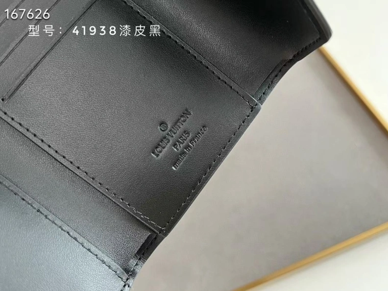 LX Wallets Practical 9717