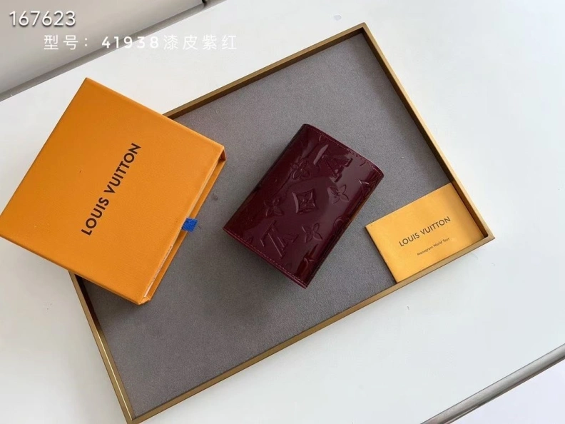 WellDesigned LX Wallets 9704