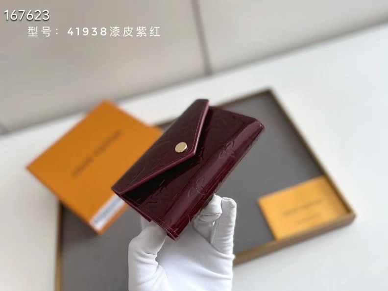 WellDesigned LX Wallets 9704