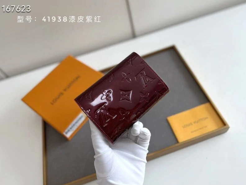 WellDesigned LX Wallets 9704