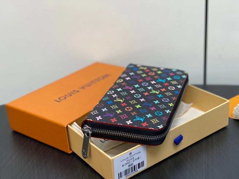 LX Wallets Reliable 9709