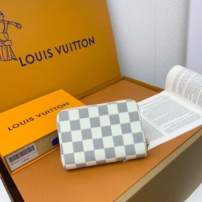 Soft LX Wallets 9750