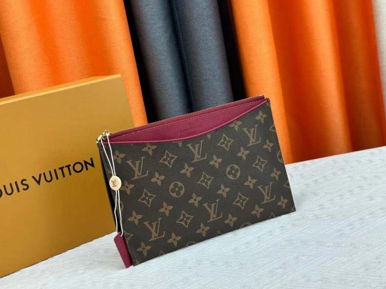 LX Clutch Bags Soft 11540