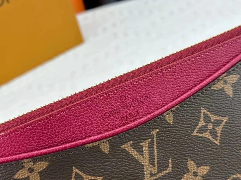 LX Clutch Bags Soft 11540