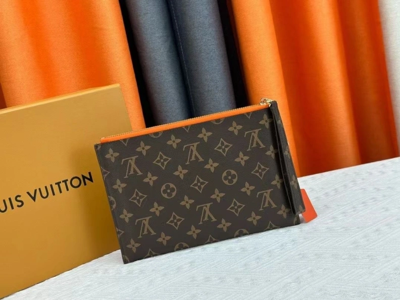 Vibrant LX Clutch Bags 11525