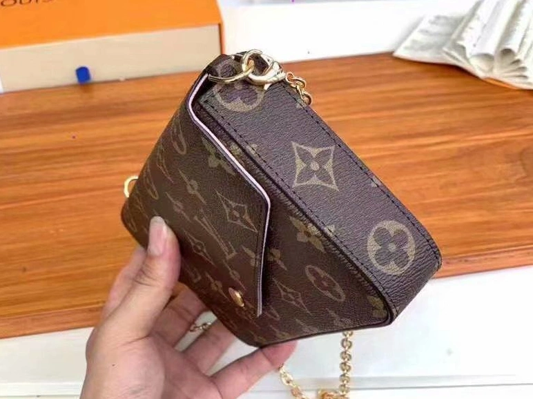 WellDesigned LX Wallets 9721