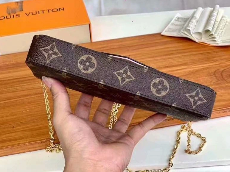 WellDesigned LX Wallets 9721
