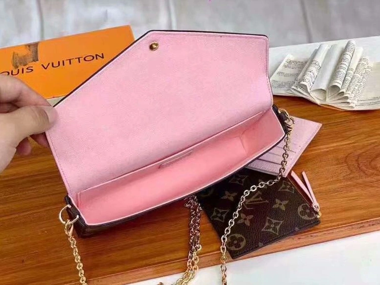 WellDesigned LX Wallets 9721