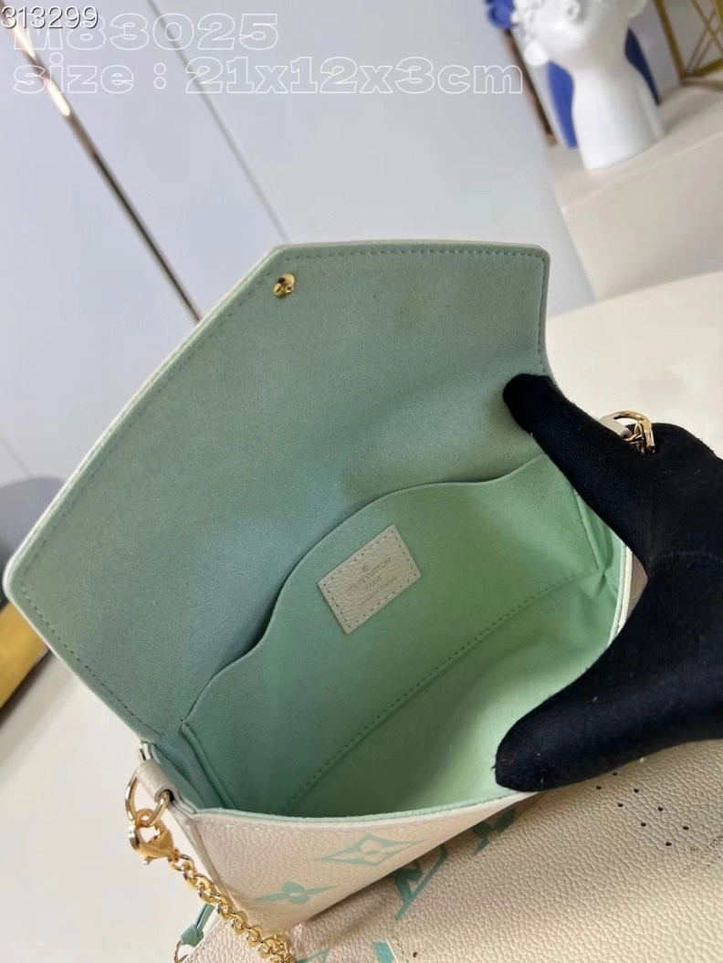LX Wallets Compact 9687