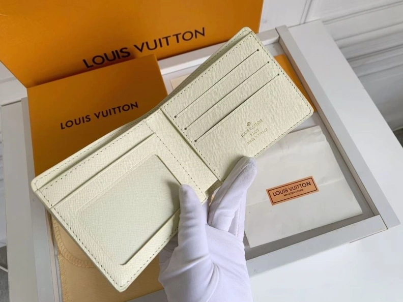 LX Wallets Affordable 9681