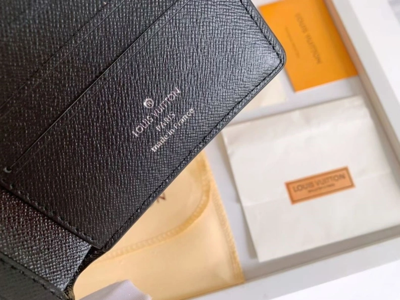 Trendy LX Wallets 9682