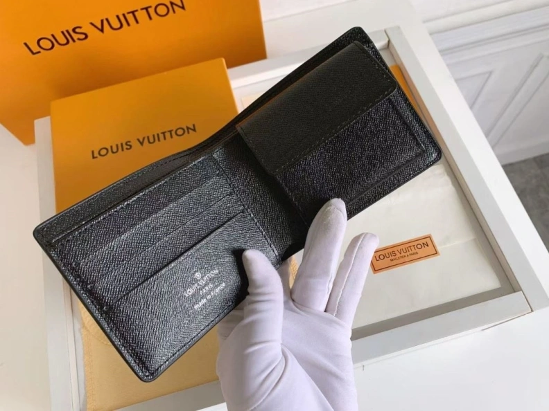 NewStyle LX Wallets 9665