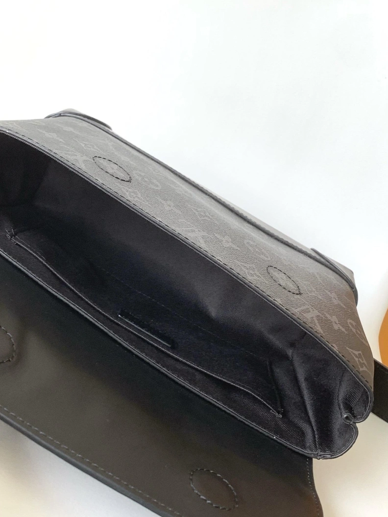 Comfortable LX Top Handle Bags 10588