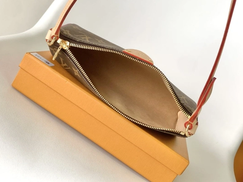 LX Satchel Bags SportInspired 11125