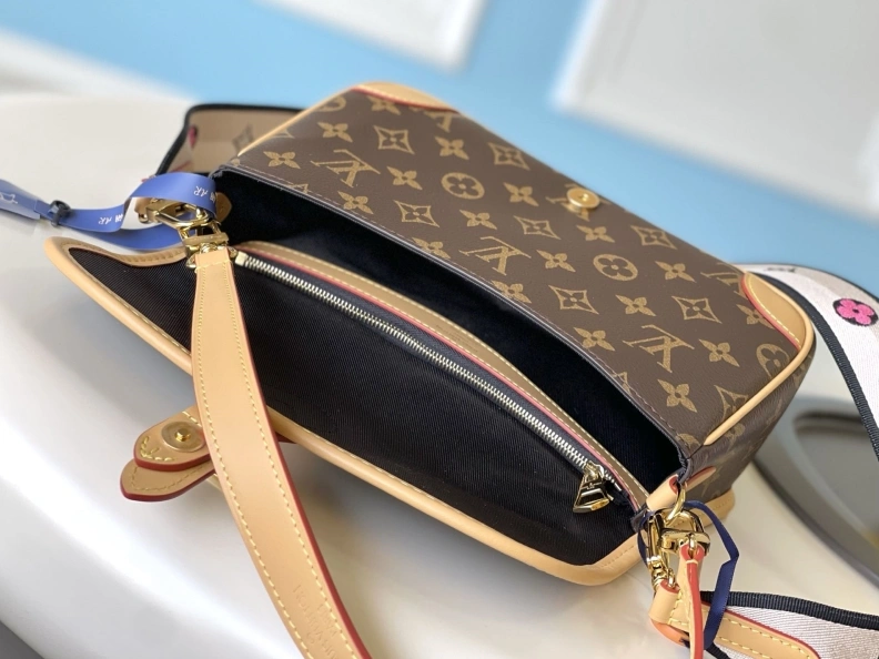 DailyWear LX Satchel Bags 11102