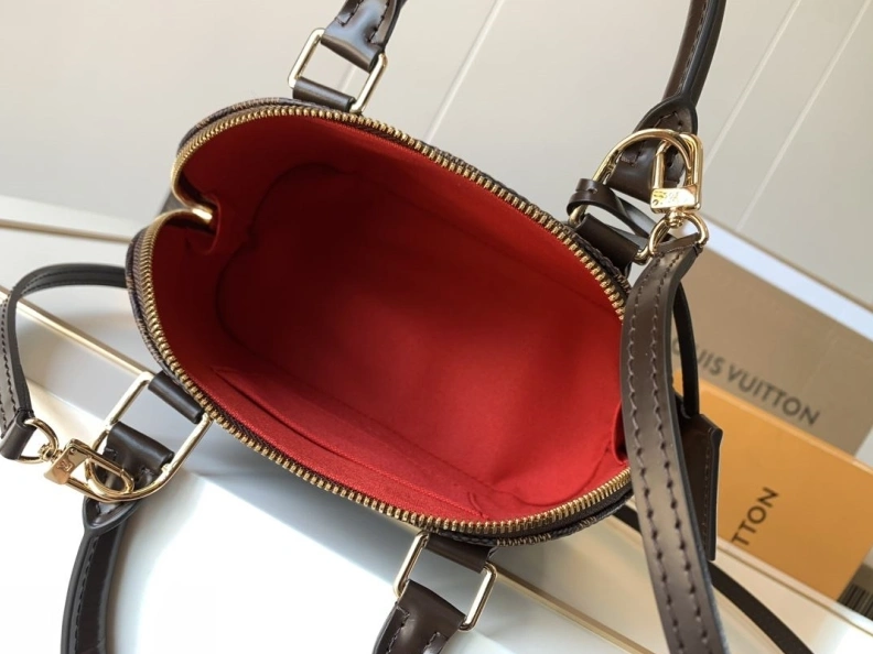 LX Top Handle Bags Bright 10564