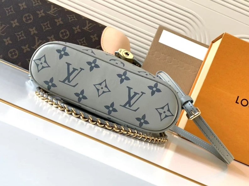 Modern LX Top Handle Bags 10571