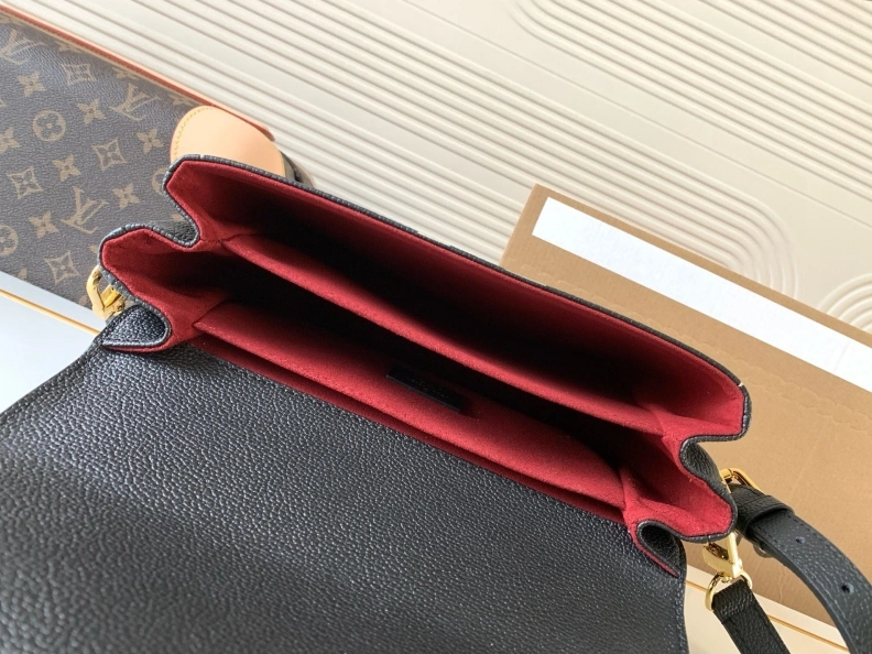 GoodFit LX Top Handle Bags 10570