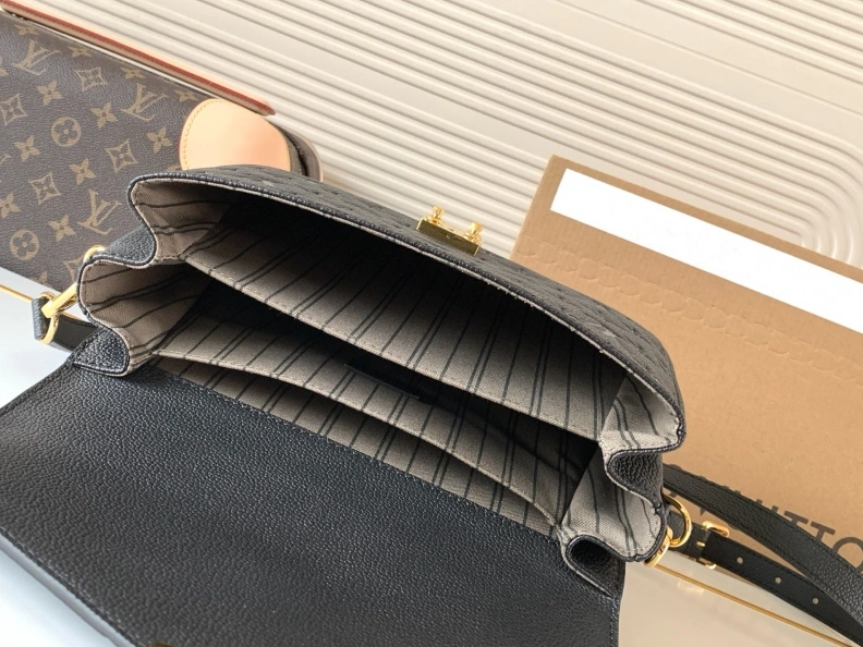 LX Top Handle Bags ModernLook 10560